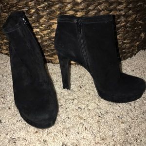 Gianni Bini Platform Heeled Booties